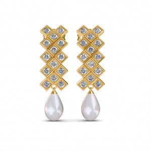 The Kara Pearl Earrings