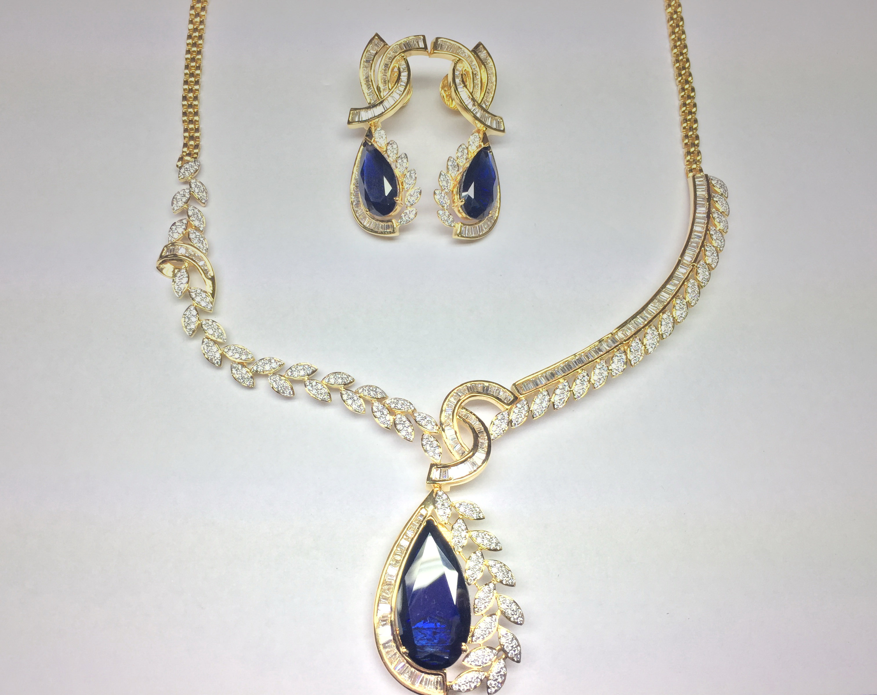 Diamond Necklace Set
